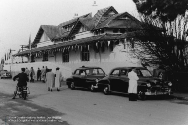Railway Station Building - Mount Gambier